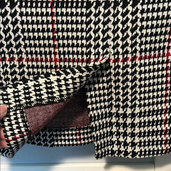 Talbots Black, White, and Red Houndstooth Pencil Skirt - Picture 6 of 6